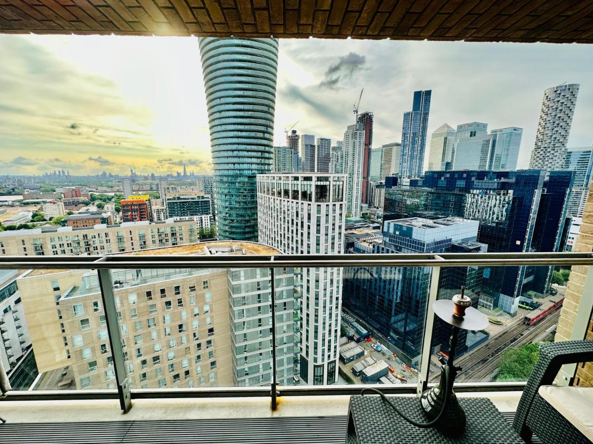 Canary Wharf, Docklands ロンドン エクステリア 写真